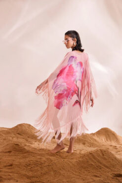 Dahlia Kaftan Set -Lillys Clothing Shop 0P2A1892 500x dd20c11f 6504 46b5 b416 1d71fc0c675f