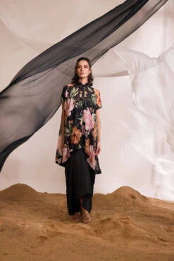 Liana Kurti Set 9 Liana Kurti Set -Lillys Clothing Shop 0P2A4636 1800x1800 d61e94bc 83cf 42a2 b47b 9b1d26cdb83d