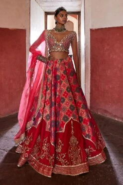 Pink Banarasi Chanderi Floral Quatrefoil Pattern Lehenga Set