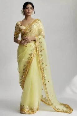 Priyal Saree