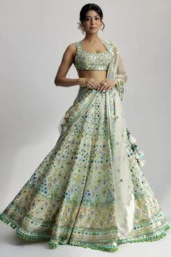 Avantika Lehenga