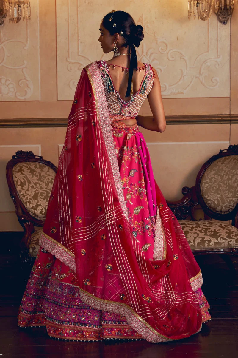 Kritika Khurana Hot Pink Jacquard Silk Banarasi Lehenga Set 6 Kritika Khurana Hot Pink Jacquard Silk Banarasi Lehenga Set - Image 6