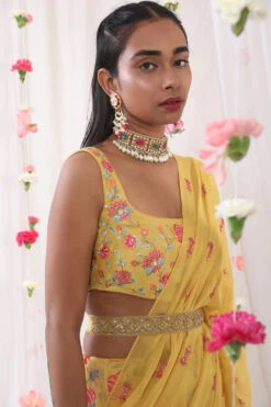 Mustard Stitched Saree -Lillys Clothing Shop 19 1000x1500 f5042867 2af3 4e7b 8a61 7a7ff5e85c30