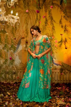 MADHAVI Cape Lehenga -Lillys Clothing Shop 1REEDIT 1 700x 105d60fa 8377 4a0e ace1 c6b9cc27503b