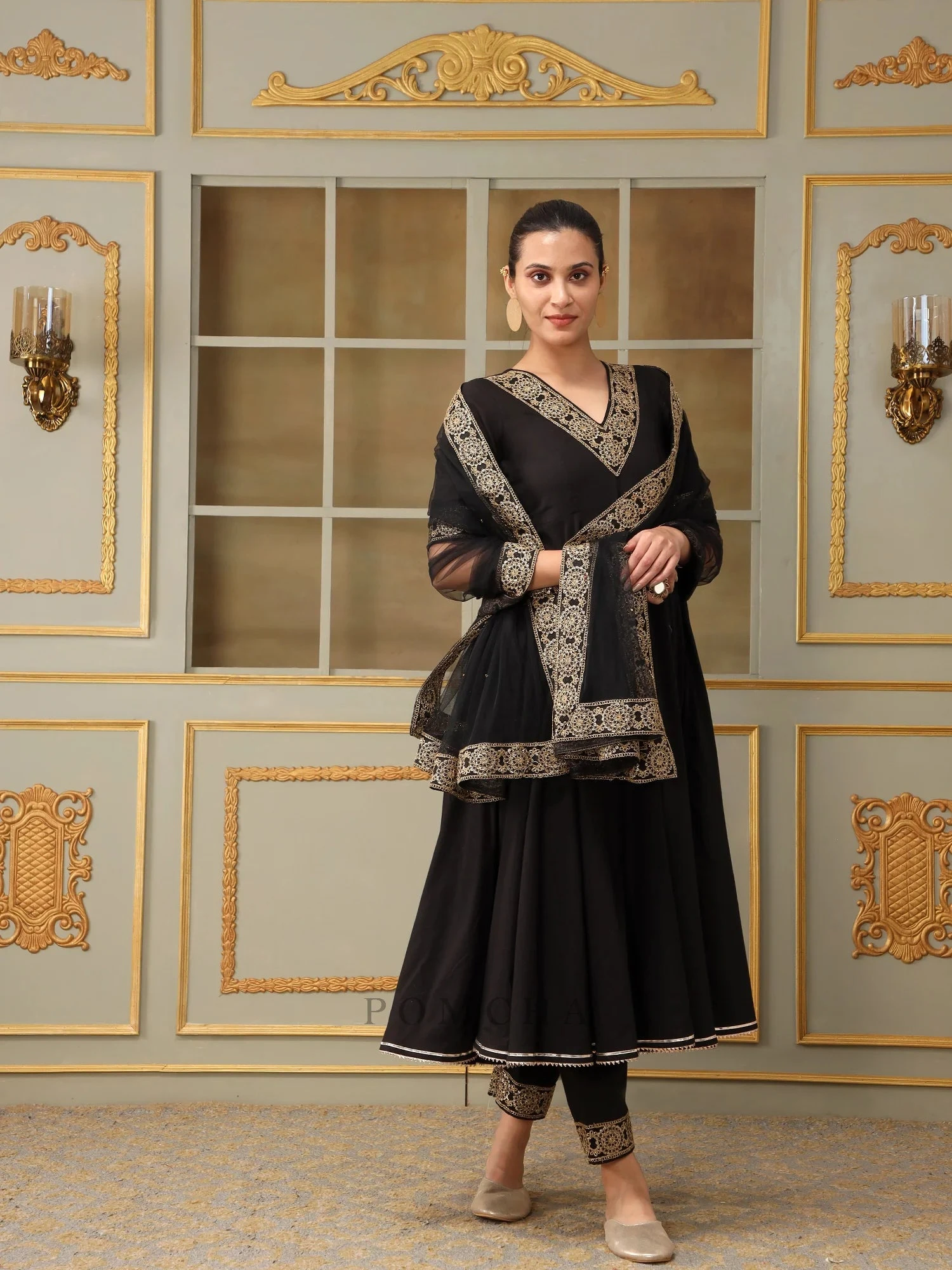 Saadgi Sunheri Lace Black Anarkali Set 2 Saadgi Sunheri Lace Black Anarkali Set - Image 2