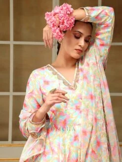 Saadgi Gulistan Anarkali Set 11 Saadgi Gulistan Anarkali Set -Lillys Clothing Shop 1 1 f8aae3e4 1f1b 4790 9b57 085ee02b15a1