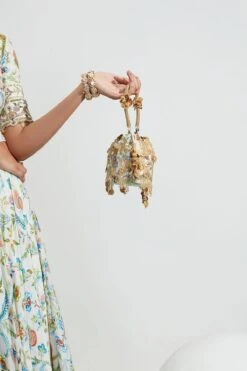 IVORY BUCKET -Lillys Clothing Shop 213 1800x1800 e5b5f871 7a3f 454c a25d bd7a2301e18c