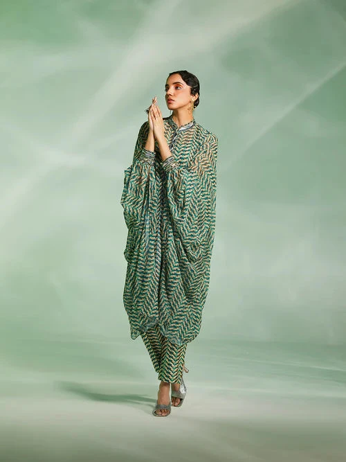 Riley Cape Set 5 Riley Cape Set - Image 5