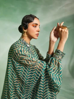 Riley Cape Set 19 Riley Cape Set -Lillys Clothing Shop 232A1471 500x 74a3e425 337c 45d1 b249 5fff159b3293