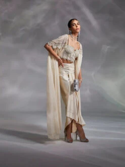 Alauren Cape Set -Lillys Clothing Shop 232A8732 500x befbf162 3180 4754 9e40 1296faf29d1f