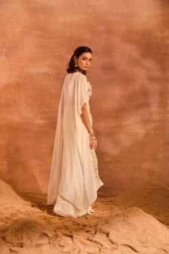 Irene Cape Set -Lillys Clothing Shop 232A9466 500x 266adfb4 9310 4ca4 80f4 37ca654e9a8f