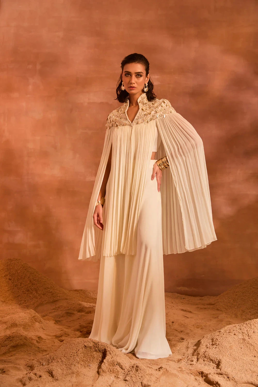 Alicia Cape Set 4 Alicia Cape Set - Image 4