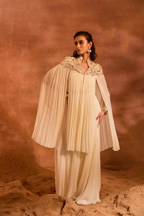 Alicia Cape Set 1 Alicia Cape Set