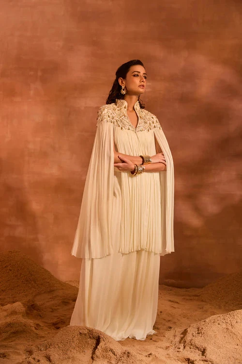 Alicia Cape Set 3 Alicia Cape Set - Image 3