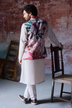 SURYA - Printed Kurta Set -Lillys Clothing Shop 240605 2 063 1800x1800 13c06a08 ffeb 469c 8286 859763c593c1