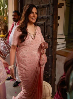 Mulmul Crepe Banni Pink Saree 10 Mulmul Crepe Banni Pink Saree -Lillys Clothing Shop 2 700x b2e07867 7979 4dad a209 d21c06007c86