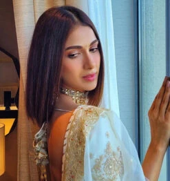 Reha Sukheja In Golconda Shahi Lehenga Set -Lillys Clothing Shop 409958618 18399733132013263 7592394047100149622 n 640x crop center 59e97811 1928 4040 9352 14c64f692246