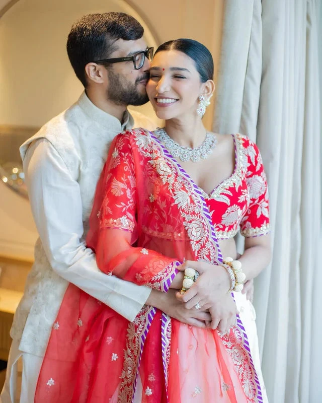 Juhi Godambe In Golconda Damini Lehenga Set 3 Juhi Godambe In Golconda Damini Lehenga Set - Image 3