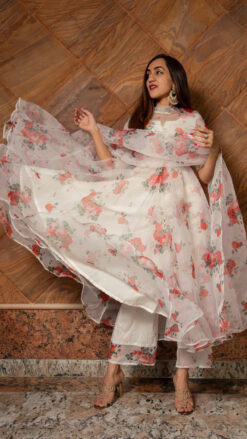 Red And White Floral Organza Anarkali Set -Lillys Clothing Shop 48 600x d5382379 2979 44af b0b5 240b59f7c9c6