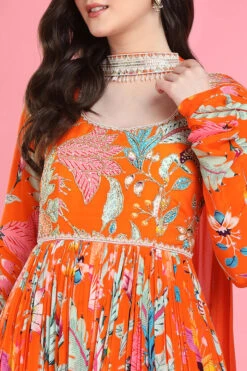 Utsav Floral Anarkali -Lillys Clothing Shop 5 700x 2eba0710 392e 42e1 9138 7a828c3cc858