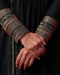 Green Glitch Gold Yoke Kurta And Pant Set -Lillys Clothing Shop ADR2774 min 1800x1800 28bd13ee 9127 4a2f 9c3a 33ecbcd5f5e2