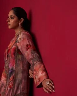 Floral Metallic Bliss Kali Kurta, And Sharara Set -Lillys Clothing Shop ADR2893 min 1800x1800 8b6480f6 18e0 4fa5 bb4d b5d6ae01d09f