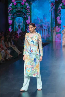The Hummingbird Sunray Sheer Kurta In Celeste Blue -Lillys Clothing Shop ASBT05 6 1024x1024 447f97f2 bd0b 4363 86c0 2cf5bd5a5f43