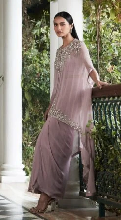 Lilac Embroidered Cape Set -Lillys Clothing Shop BSV 1812 LILAC 5 1100x d844e0cd 5fe9 4b34 95e9 441984fd2f7c