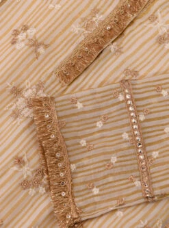 Mulmul Banarsi Carey Off White Kurta With Carey Off White Pant -Lillys Clothing Shop CAREYOFFWHITE 700x 466c6e44 a69e 4b48 a4a6 37b38f892b68