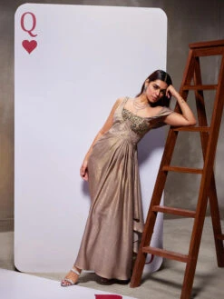 MARTHA Gown -Lillys Clothing Shop DA 01005 500x f017c8e9 15a5 45da bc93 7134e6e33aff