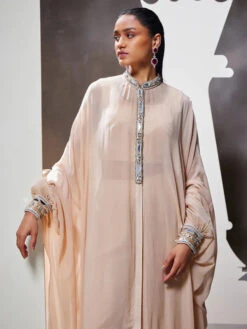 LAUREL Cape Set - Beige 10 LAUREL Cape Set - Beige -Lillys Clothing Shop DA 01612 500x 256a5d4d bac3 42f1 aed2 767bbebdfd1b