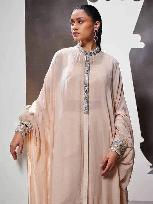 LAUREL Cape Set - Beige 5 LAUREL Cape Set - Beige - Image 5