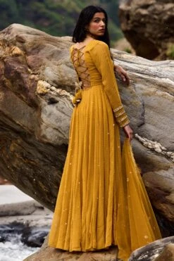 Ochre Yellow Geometric Print 28 Kali Anarkali Set -Lillys Clothing Shop DSC 8616 1600x 2f90e584 f05b 4890 b7db c1c70a49f927