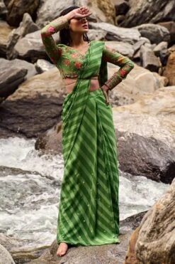 Fern Green Leheriya Print Pre-Draped Saree Set -Lillys Clothing Shop DSC 8716 1600x e5e735b3 8f7e 4294 9e2c 1b16576c7817