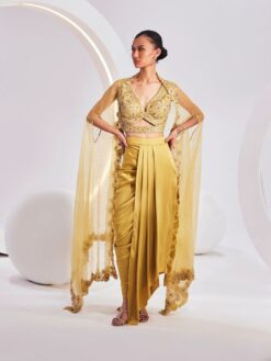 Lydia Cape Set -Lillys Clothing Shop G0A0542 1800x1800 59c8f44f ddfc 4b8e b740 da67e83c2d8c