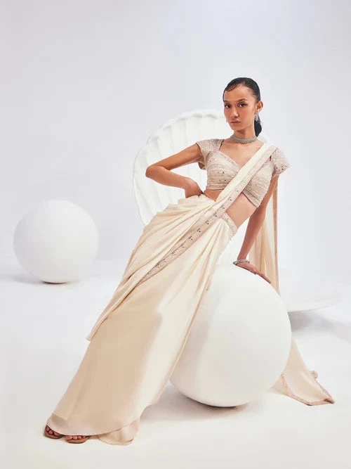 Irie Saree Set 5 Irie Saree Set - Image 5