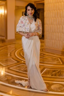 Ivory Roman Draped Saree -Lillys Clothing Shop IMG 0132 670x 327154d7 8d21 43f2 a8a8 b0b7a91808b2