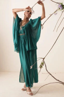 Teal Kaftaan -Lillys Clothing Shop IMG 7281 1000x1500 8b8344dd d0d9 4f13 b72b 1215cfb8e434