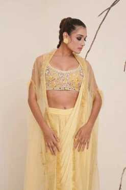 Yellow Saree -Lillys Clothing Shop IMG 7416 1000x1500 4ba337fa f653 4ca6 83f1 79fe82de013c