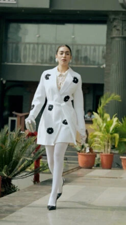 White Blazer With Black 3d Flower Set