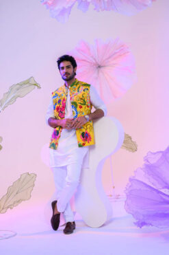 Tuscan Bundi With Kurta