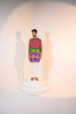 Veronica Kurta With Pants