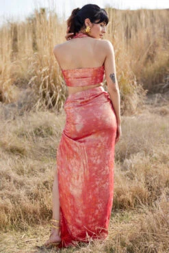 Bandeau Top With Slit Skirt Set -Lillys Clothing Shop KEW4612 1800x1800 5974f450 72e3 4020 9e99 f492851253e7