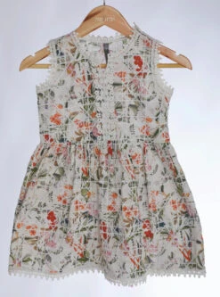 Mulmul Cotton Liz White Kurta With Liz White Sharata -Lillys Clothing Shop LIZ 2 700x 8111e31a 46a1 4dd7 8fe1 8e2d0d37db54