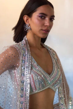 Grey Organza Cape Set -Lillys Clothing Shop LOOK 17 8715 720x 617ddd16 c538 4118 9c5d 1c56910ea573