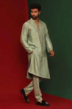 Arhaan Jade Embroidered Kurta