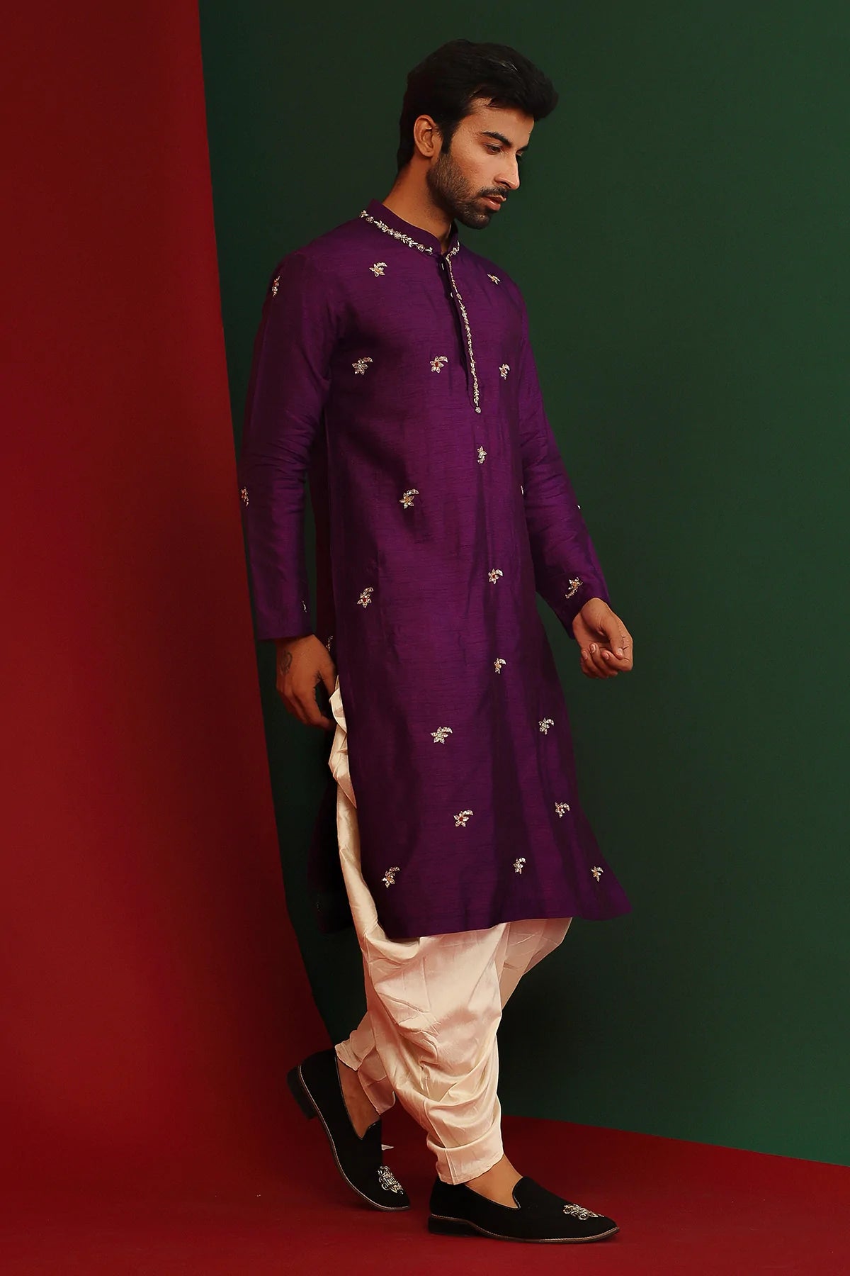 Kabir Grapevine Embroidered Kurta