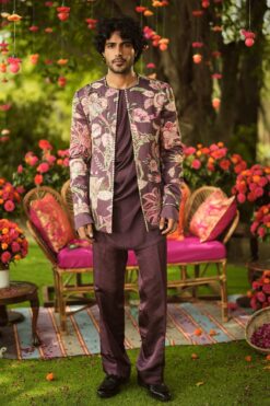 ATIF - Short Kurta Set Paired With Indo Western Jacket