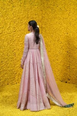 Peach Abaya Banarasi Chanderi Jacket Lehenga Set -Lillys Clothing Shop MMM WC22 914 C 1800x1800 444cedac 7bfd 4a16 aece 46f09fd9213d