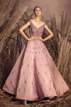 Lavender Crepe Gown -Lillys Clothing Shop O5A6465 1 510x 2x.progressive d61a2832 0066 4e32 8186 2859d81b0db2